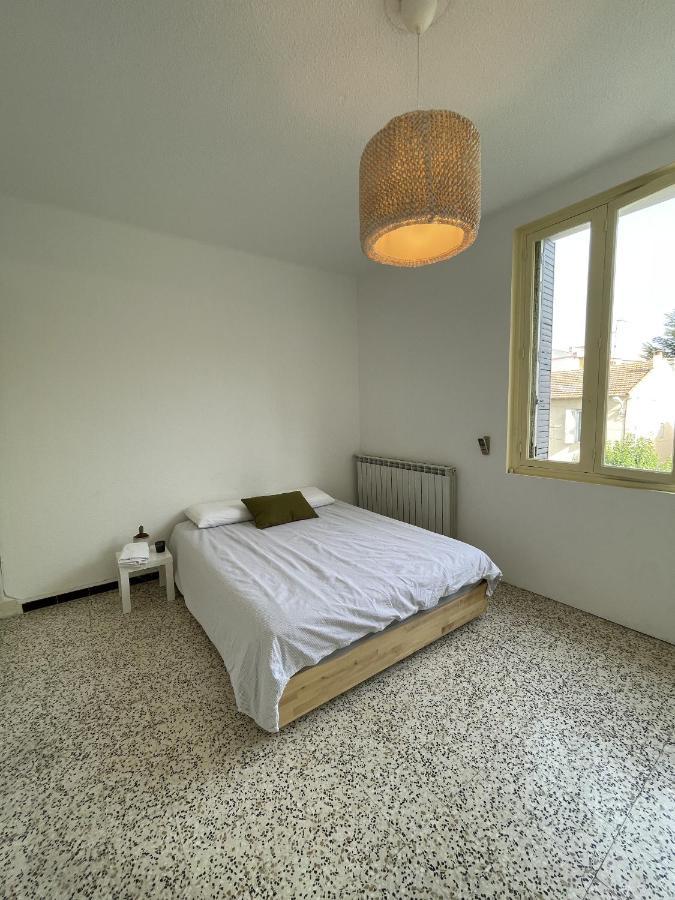 Chambre Au Calme En Coeur De Ville Cavaillon Luaran gambar