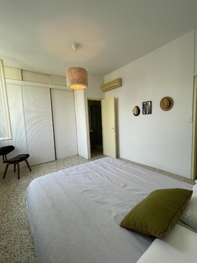 Chambre Au Calme En Coeur De Ville Cavaillon Luaran gambar